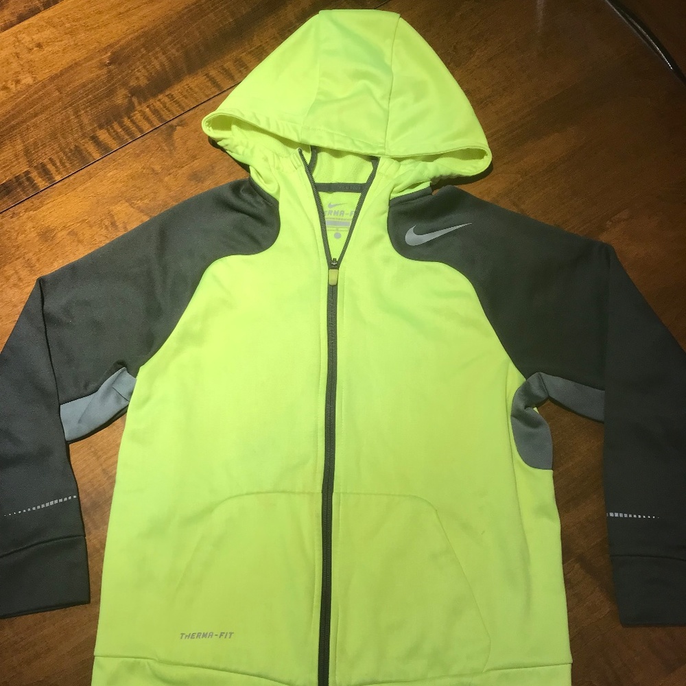 Boys Nike Therma Fit Large Zippered Jacket